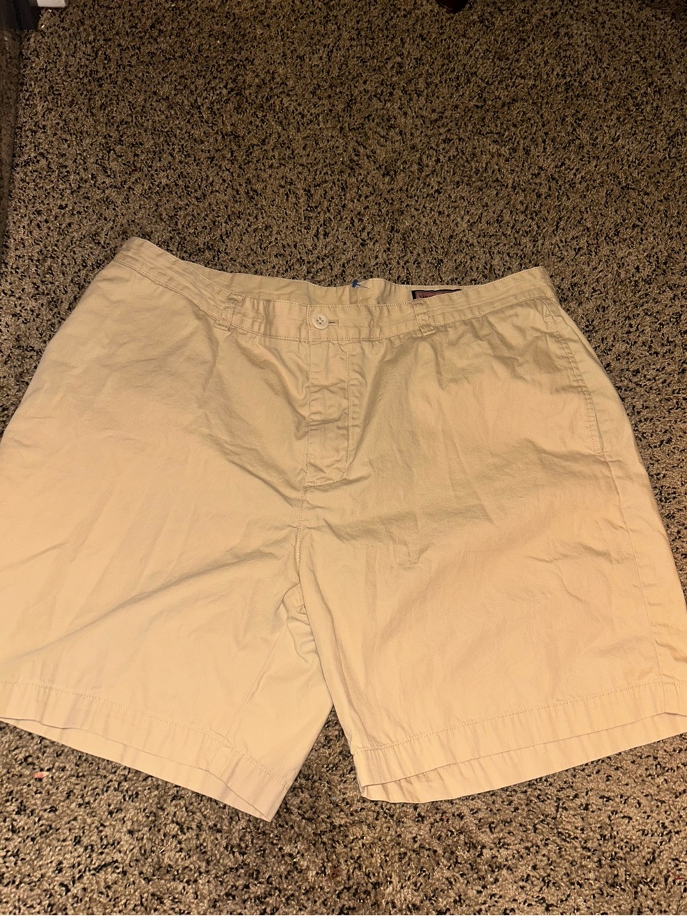 Men’s Vineyard Vines club Shorts 40” 7” inseam